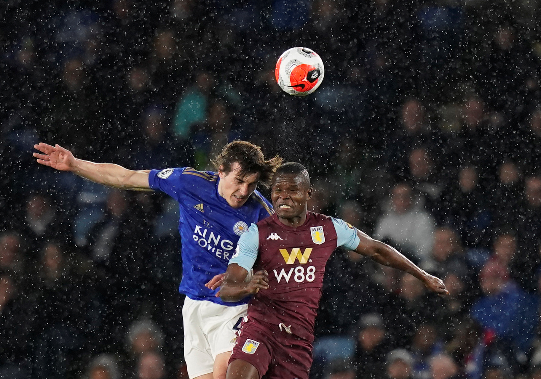 娱乐内容受 娱乐内容受